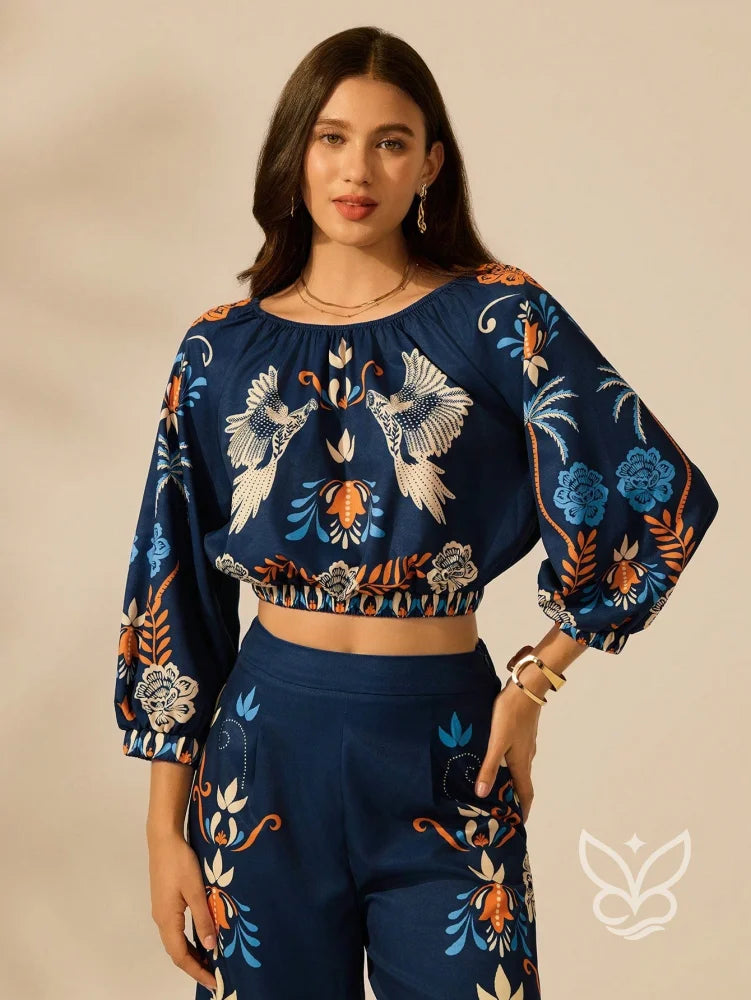 Blusa Boho Cropped com Estampa Étnica e Manga 3/4 Bufante Blusa Boho Cropped com Estampa Étnica e Manga 3/4 Bufante