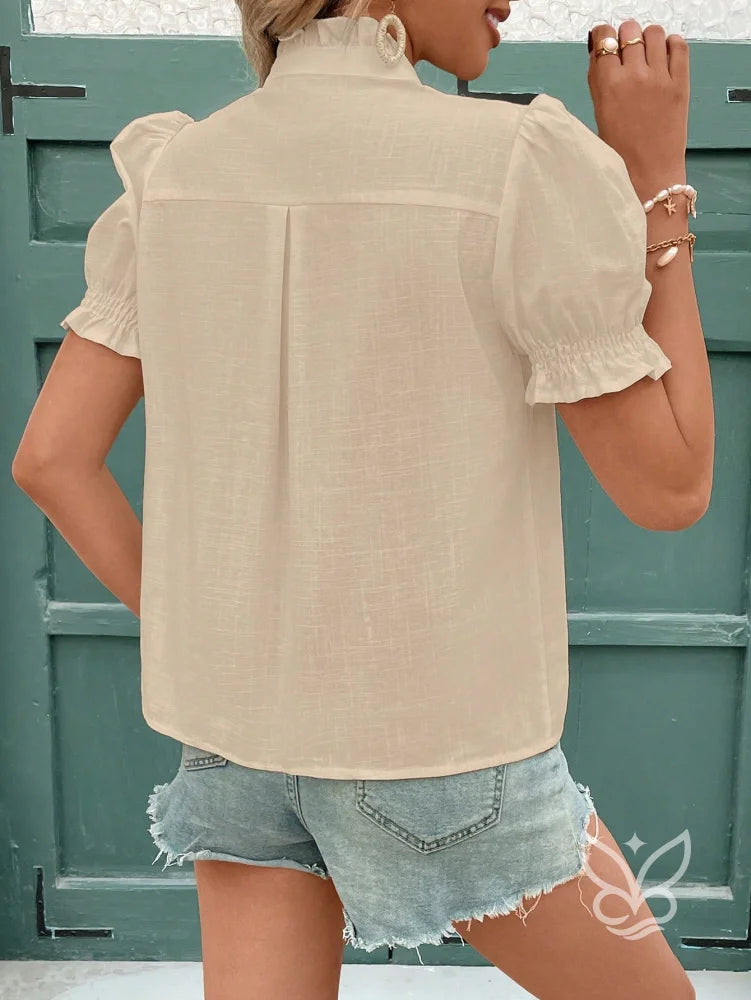 Blusa Bordada Em Algodão Com Mangas Bufantes Curtas Blusa Bordada Em Algodão Com Mangas Bufantes Curtas