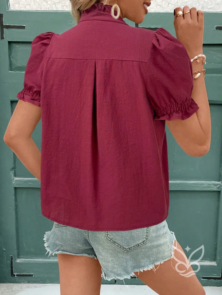 Blusa Bordada Em Algodão Com Mangas Bufantes Curtas Blusa Bordada Em Algodão Com Mangas Bufantes Curtas