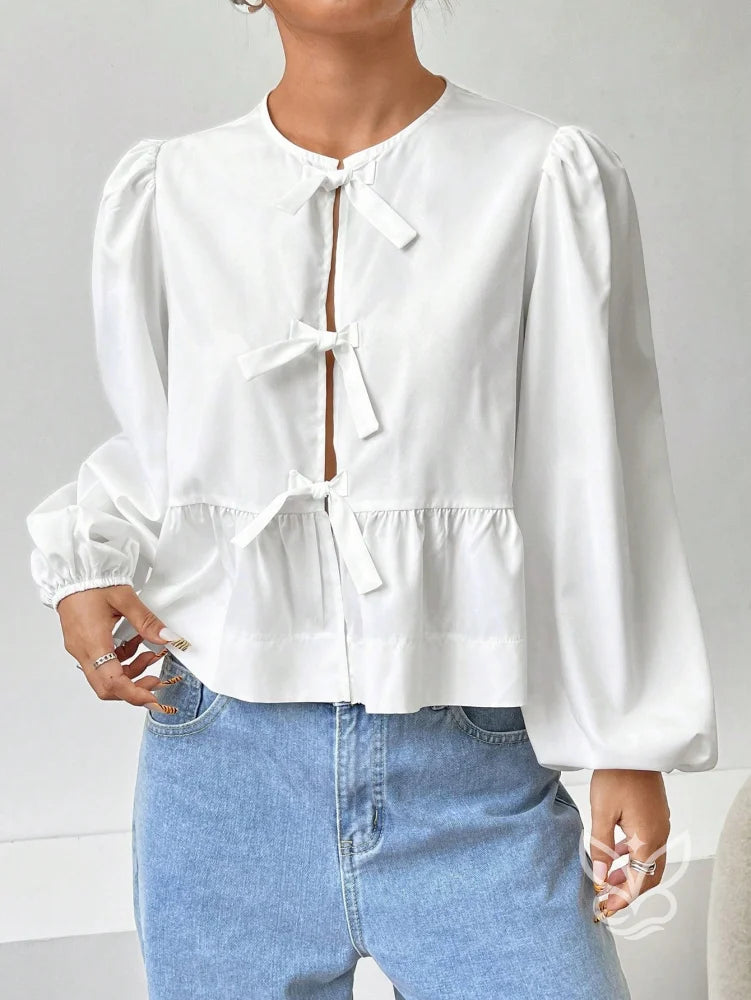 Blusa com Laços Frontais e Manga Longa Bufante Blusa com Laços Frontais e Manga Longa Bufante