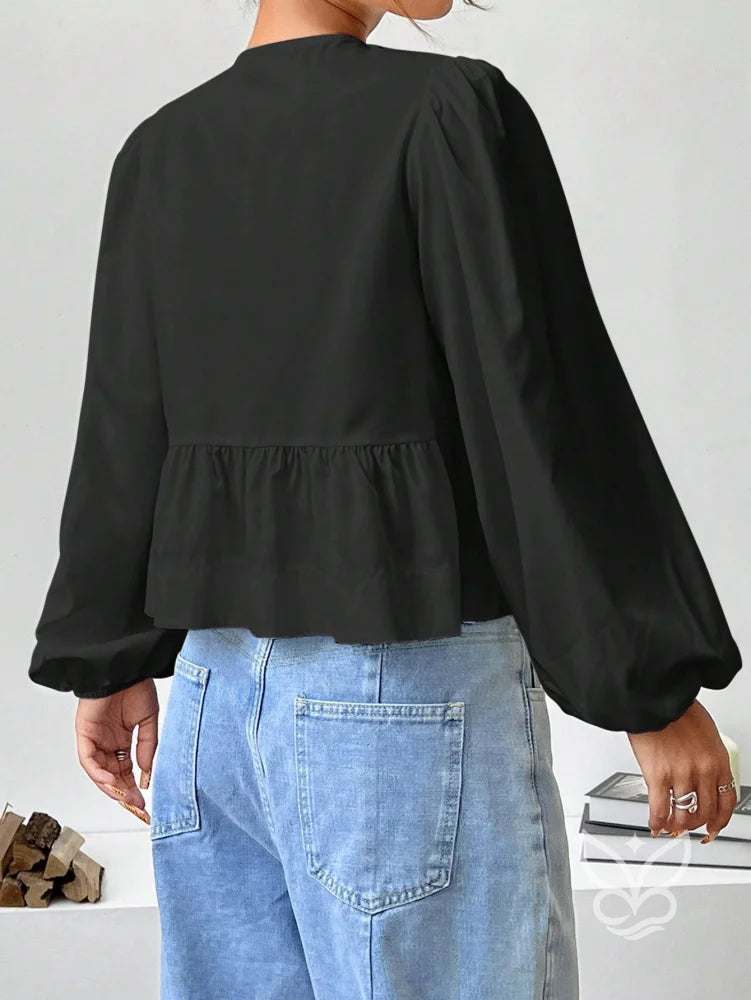 Blusa com Laços Frontais e Manga Longa Bufante Blusa com Laços Frontais e Manga Longa Bufante
