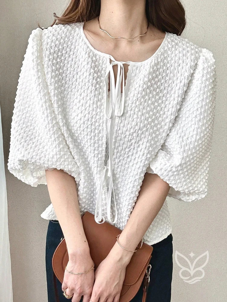 Blusa Com Textura Em Tricô E Amarração Frontal Blusa Com Textura Em Tricô E Amarração Frontal