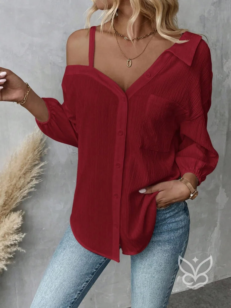 Blusa de Botão com Caimento Solto e Alça Fina Blusa de Botão com Caimento Solto e Alça Fina