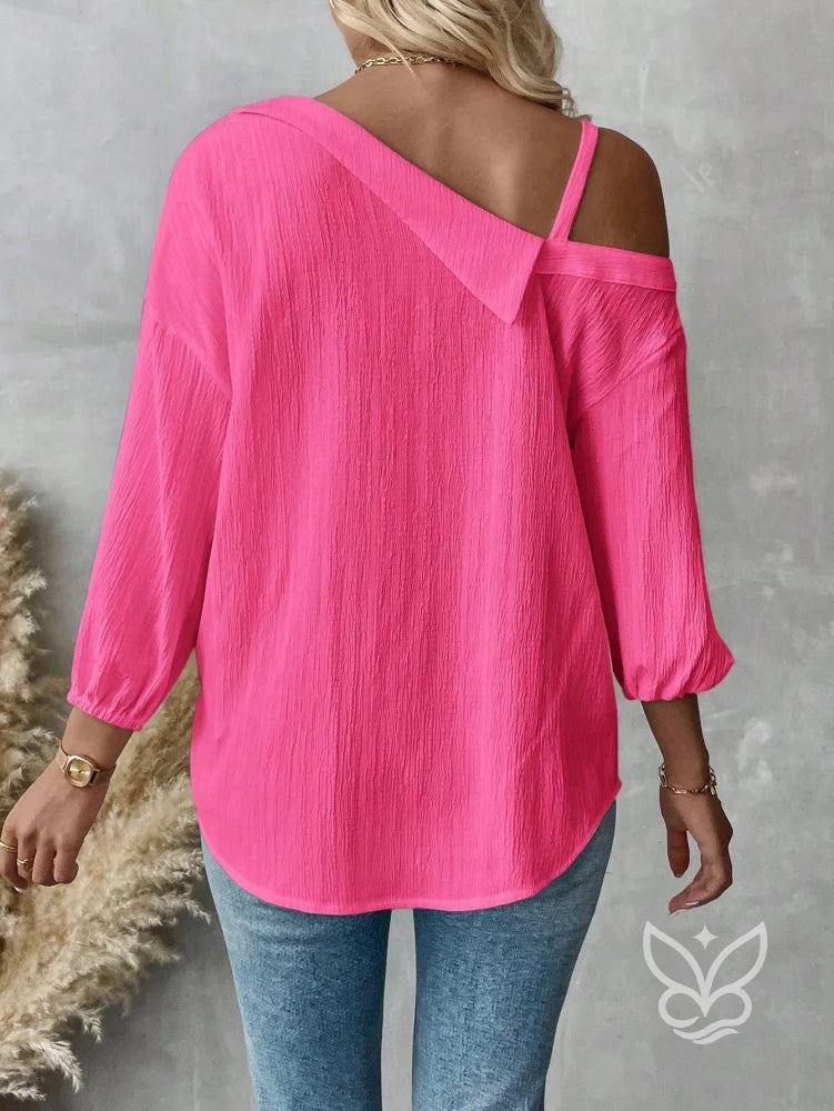 Blusa de Botão com Caimento Solto e Alça Fina Blusa de Botão com Caimento Solto e Alça Fina