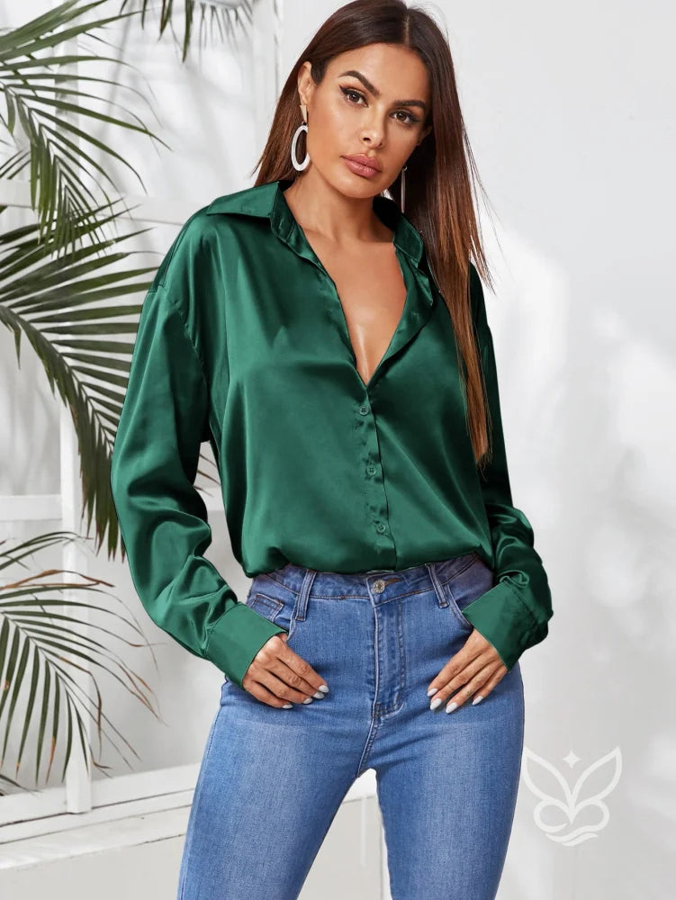 Blusa Em Cetim Com Botões Frontais E Gola Elegante Blusa Em Cetim Com Botões Frontais E Gola Elegante