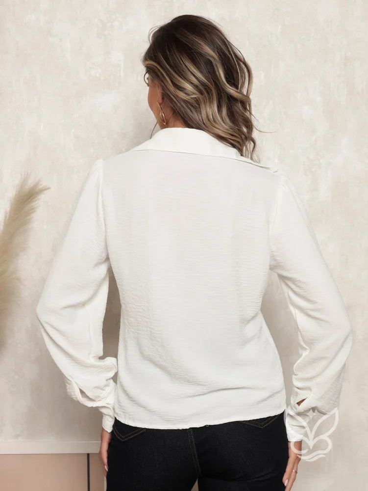 Blusa Manga Longa com Gola Babado Romântica Blusa Manga Longa com Gola Babado Romântica
