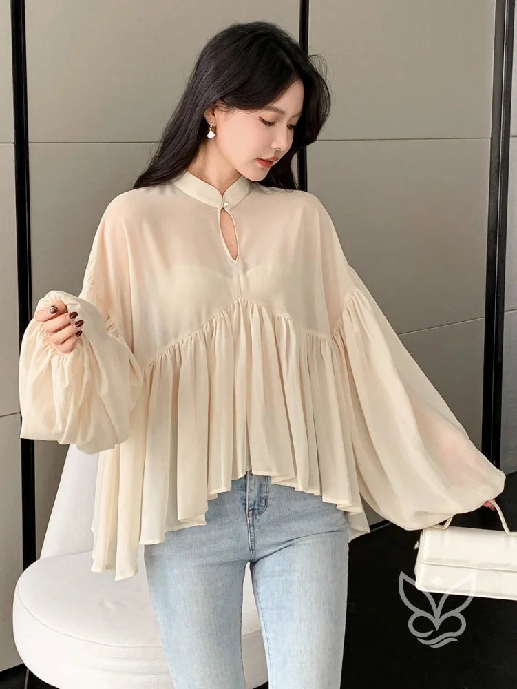 Blusa Plissada Com Gola Alta E Manga Longa Damasco / PP Blusa Plissada Com Gola Alta E Manga Longa