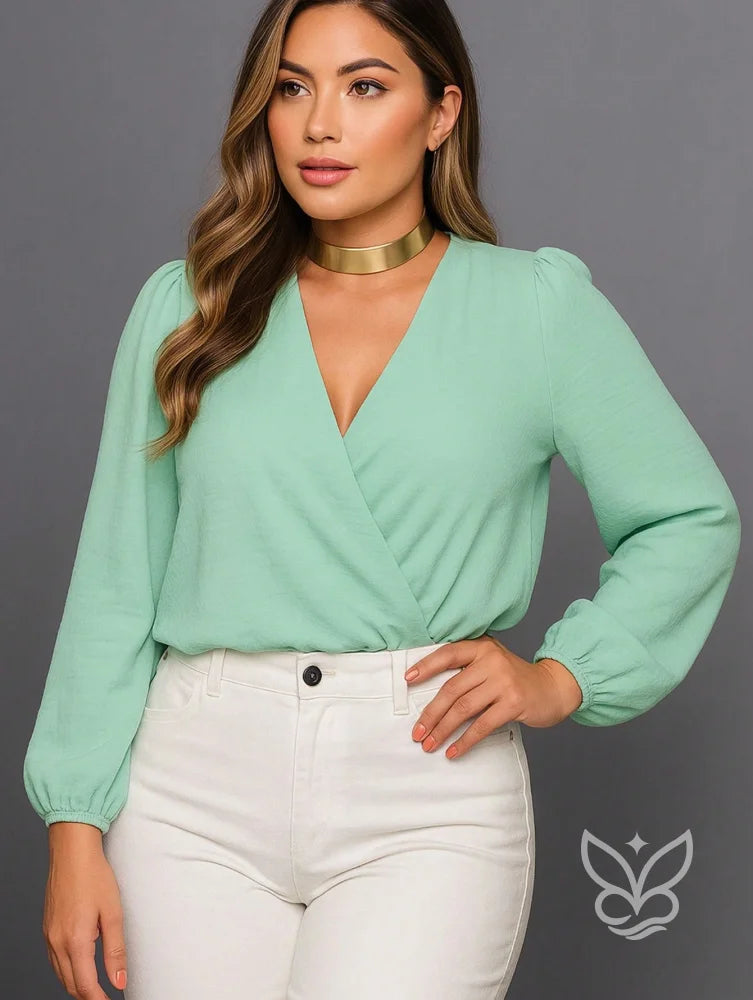 Blusa Transpassada com Manga Longa Bufante Blusa Transpassada com Manga Longa Bufante