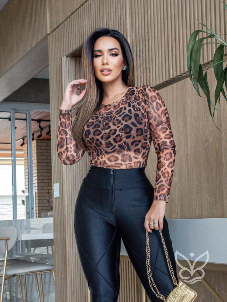 Blusa Tule Estampada Com Manga Longa E Decote Redondo Blusa Tule Estampada Com Manga Longa E Decote Redondo