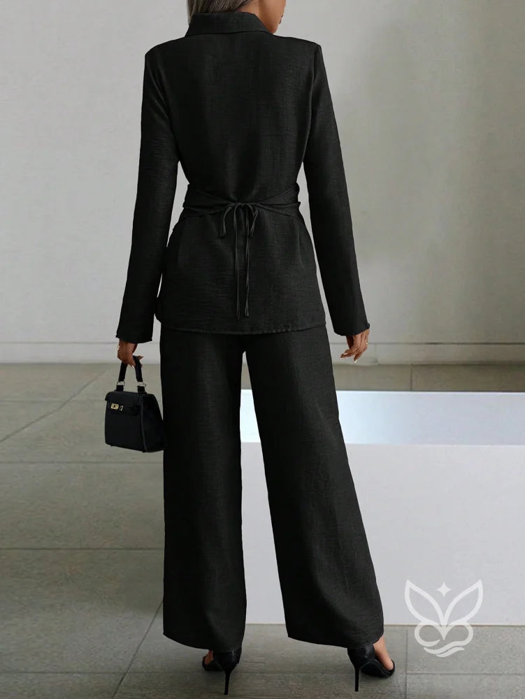 Conjunto Alfaiataria Com Camisa Transpassada E Calça Pantalona Conjunto Alfaiataria Com Camisa Transpassada E Calça