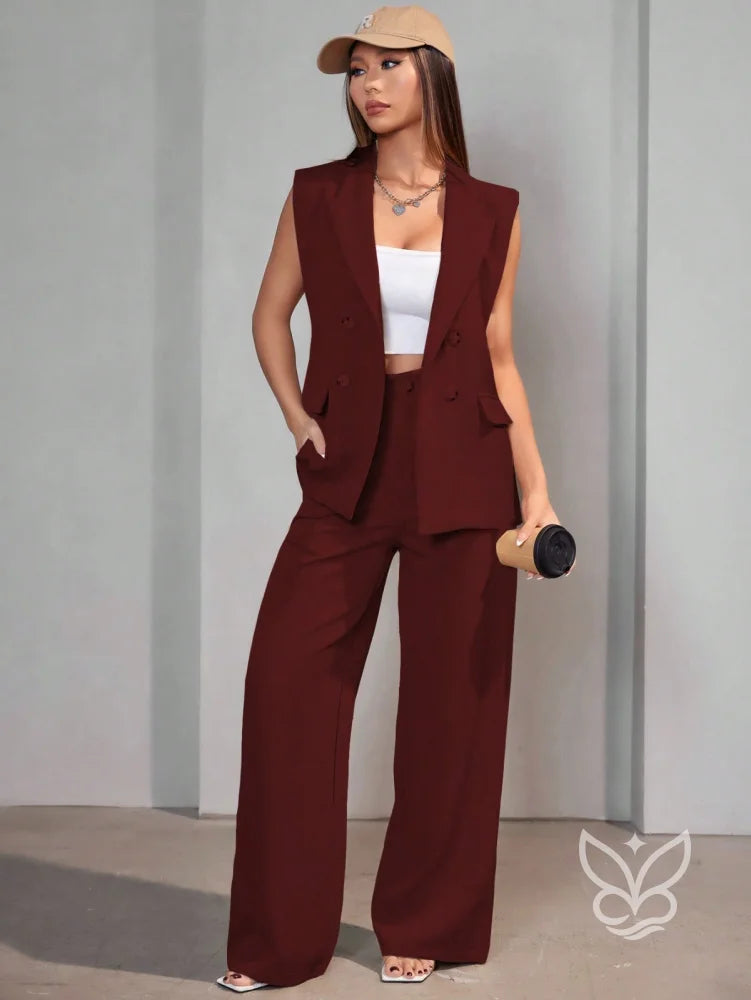 Conjunto Alfaiataria Com Colete Sem Manga E Calça Pantalona Vinho / PP Conjunto Alfaiataria Com Colete Sem Manga E
