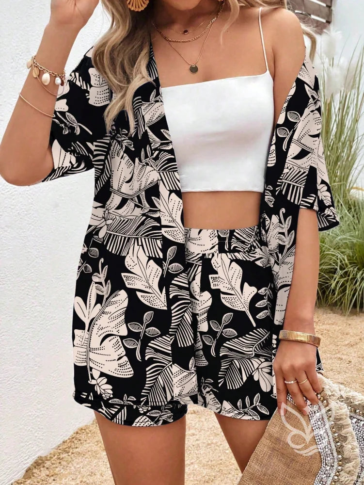 Conjunto Blusa Estampada e Short Charmoso Conjunto Blusa Estampada e Short Charmoso