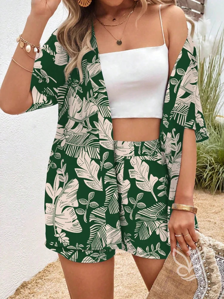 Conjunto Blusa Estampada e Short Charmoso Conjunto Blusa Estampada e Short Charmoso