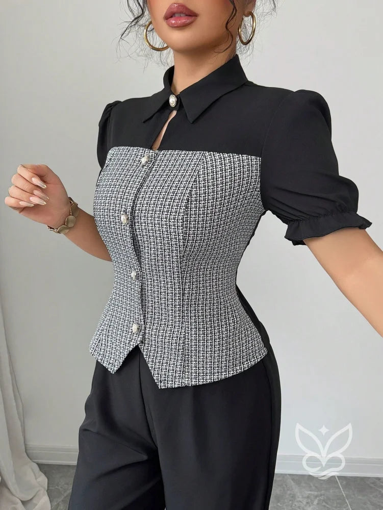 Conjunto Blusa Manga Bufante Com Colete Xadrez E Calça Pantalona Conjunto Blusa Manga Bufante Com Colete Xadrez E Calça
