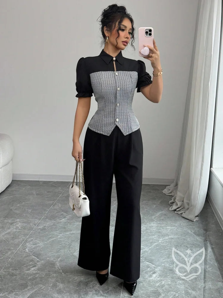 Conjunto Blusa Manga Bufante Com Colete Xadrez E Calça Pantalona Conjunto Blusa Manga Bufante Com Colete Xadrez E Calça
