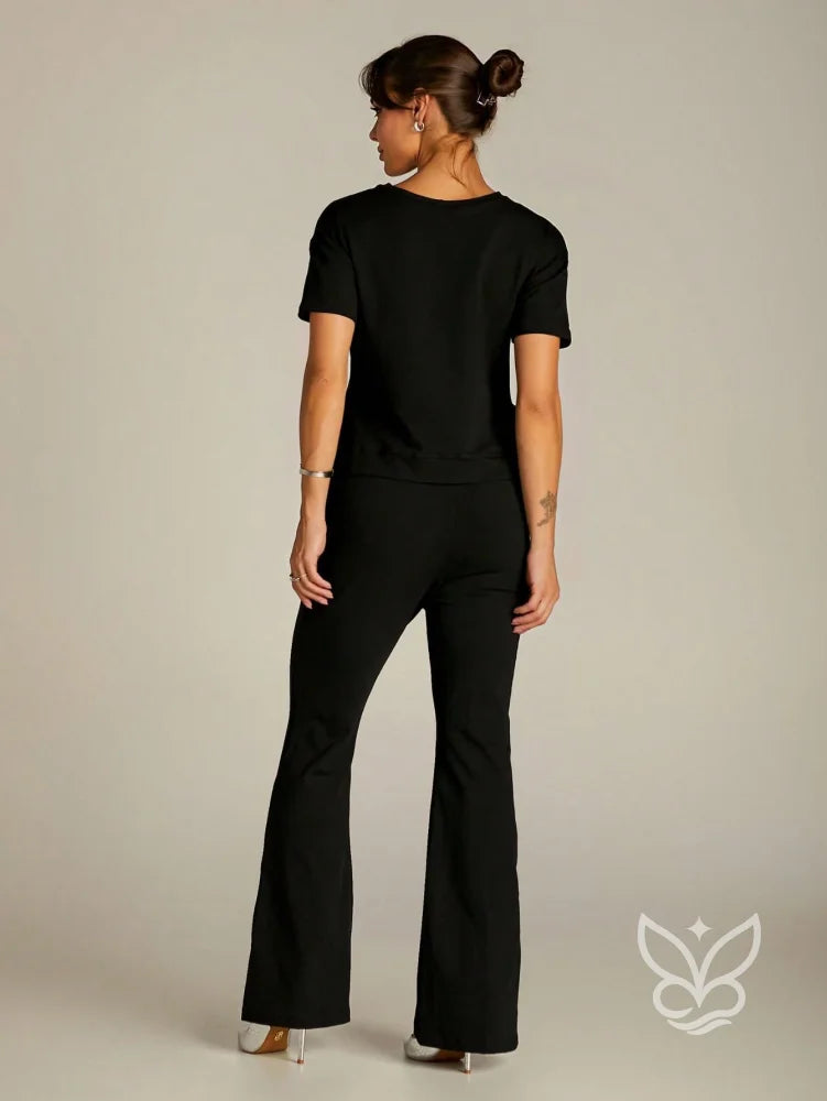 Conjunto Blusa Manga Curta Com Calça Flare Conjunto Blusa Manga Curta Com Calça Flare