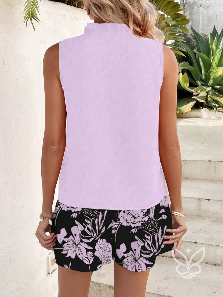 Conjunto Boho Com Regata De Decote V E Shorts Estampado Floral Conjunto Boho Com Regata De Decote V E Shorts Estampado