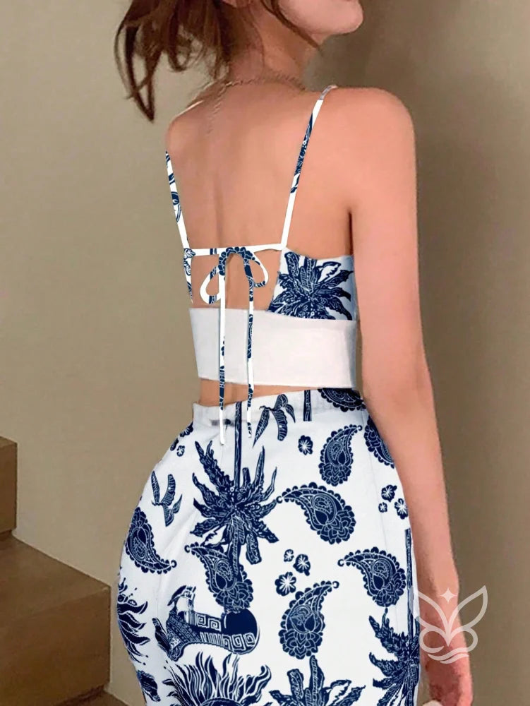 Conjunto Co-ord Estampado Com Cropped E Calça Pantalona Evasê Conjunto Co-ord Estampado Com Cropped E Calça Pantalona
