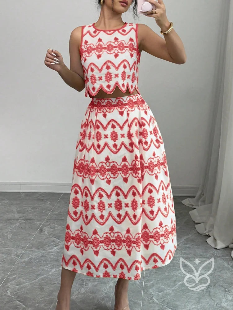Conjunto Co-ord Estampado Com Cropped E Saia Midi Evasê Conjunto Co-ord Estampado Com Cropped E Saia Midi Evasê