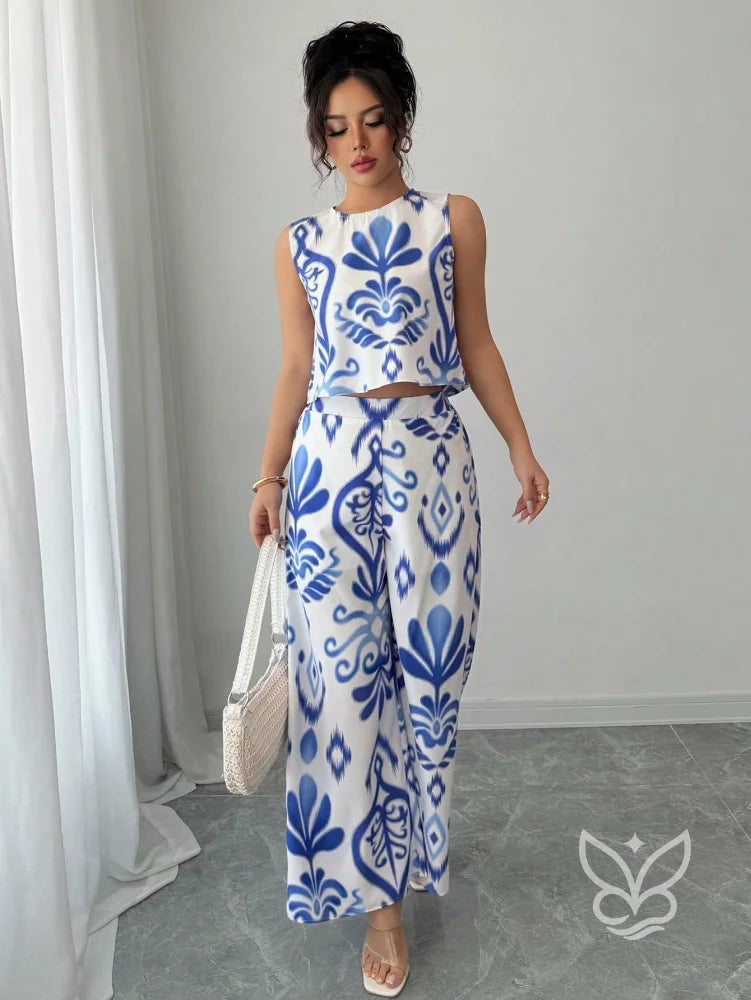 Conjunto Co-ord Estampado Com Regata E Calça Pantalona Flare Conjunto Co-ord Estampado Com Regata E Calça Pantalona