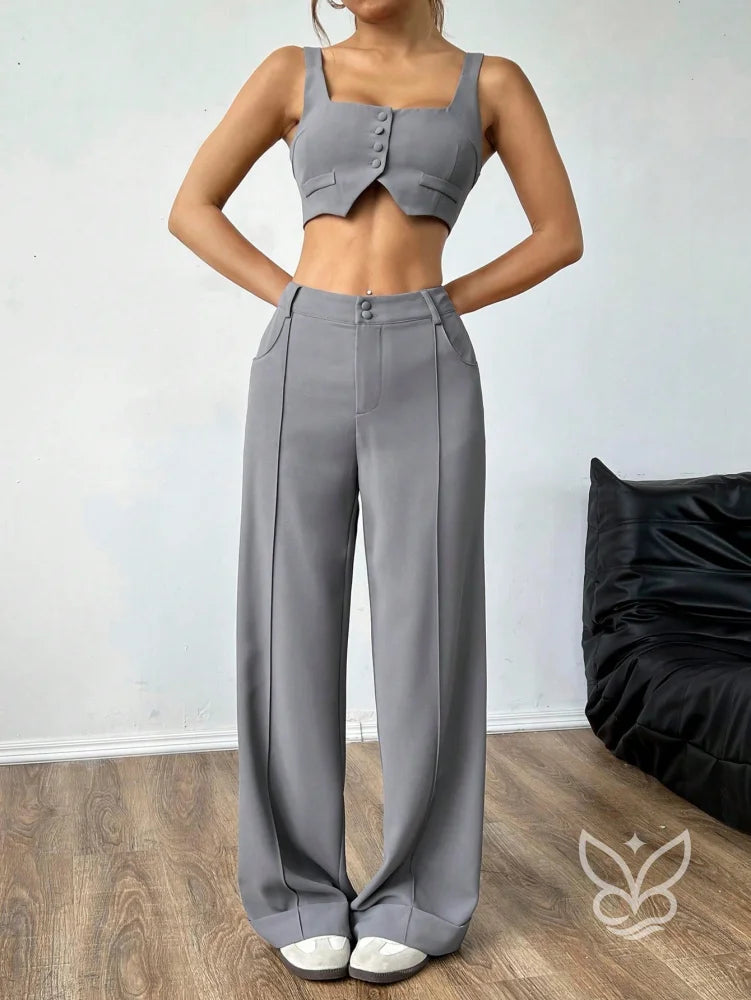 Conjunto Colete Alças Grossas Botões Frontais E Calça Pantalona Conjunto Colete Alças Grossas Botões Frontais E Calça