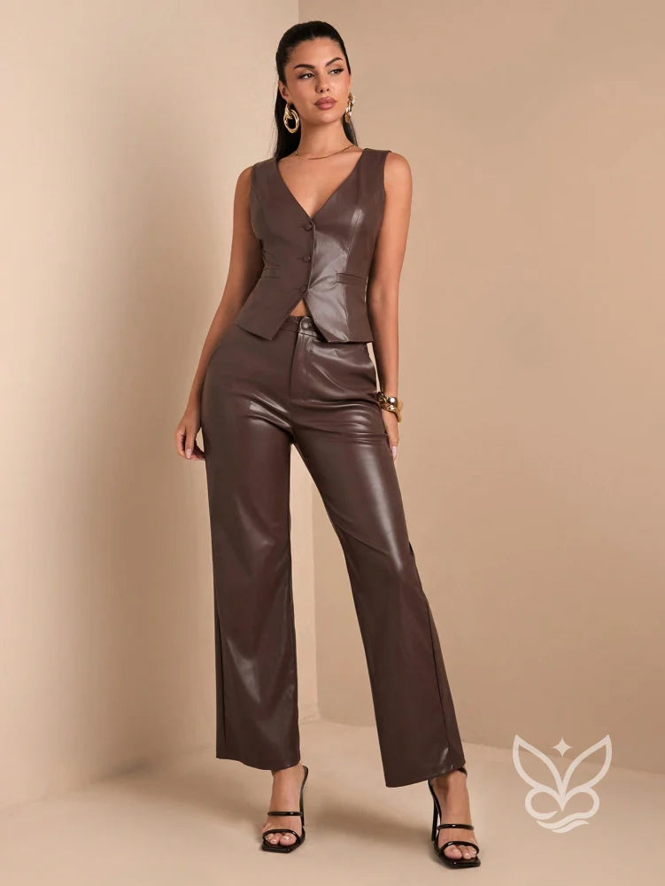 Conjunto Colete Com Botões E Calça Couro Sintético Conjunto Colete Com Botões E Calça Couro Sintético