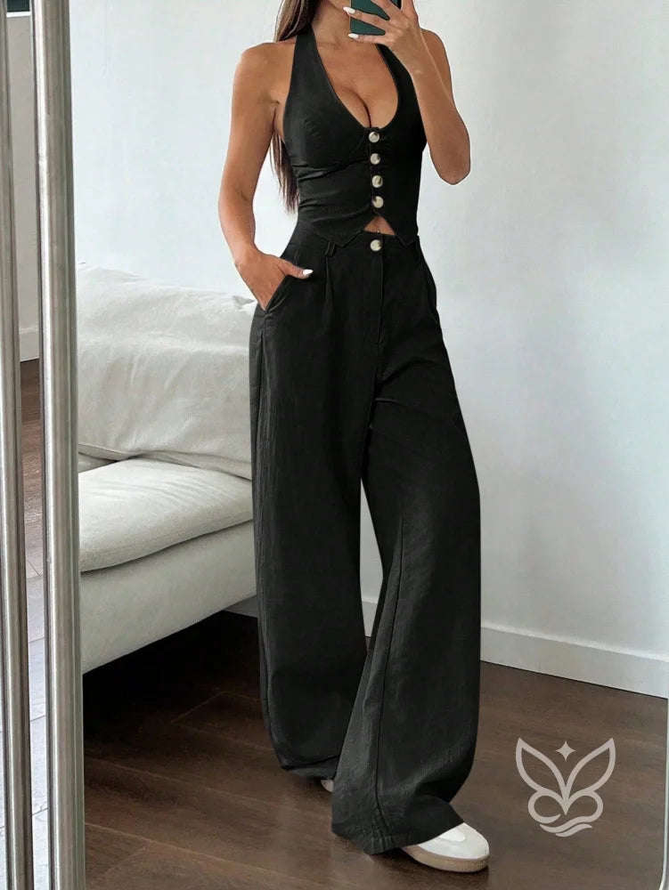 Conjunto Colete Halter Com Amarração E Calça Reta Conjunto Colete Halter Com Amarração E Calça Reta
