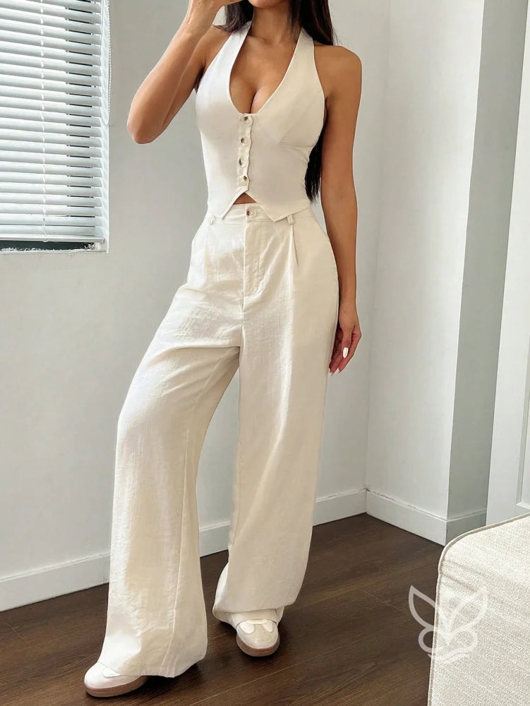 Conjunto Colete Halter Com Amarração E Calça Reta Conjunto Colete Halter Com Amarração E Calça Reta