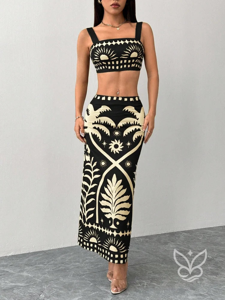 Conjunto Cropped Cami Estampado Tropical E Saia Maxi Ajustada Conjunto Cropped Cami Estampado Tropical E Saia Maxi