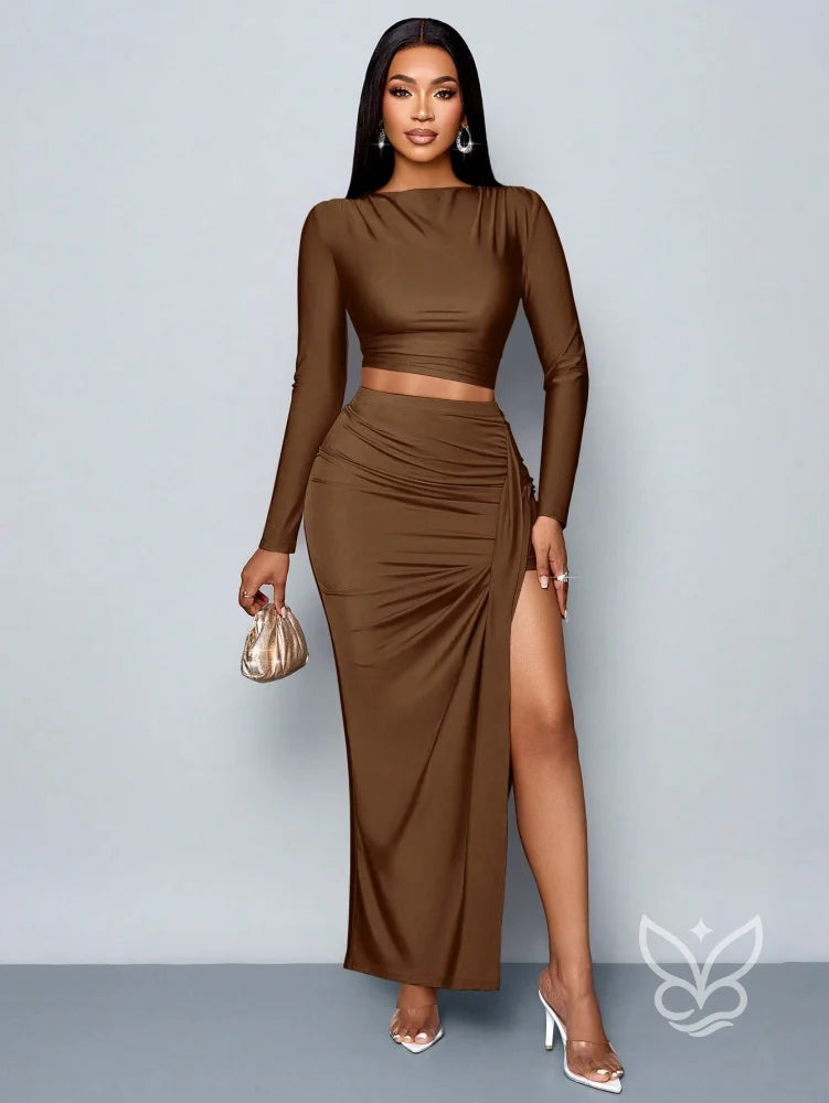 Conjunto Cropped Manga Longa Com Saia Fenda Conjunto Cropped Manga Longa Com Saia Fenda