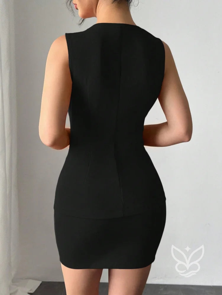 Conjunto Regata Com Bolsos E Saia Bodycon Curta Conjunto Regata Com Bolsos E Saia Bodycon Curta