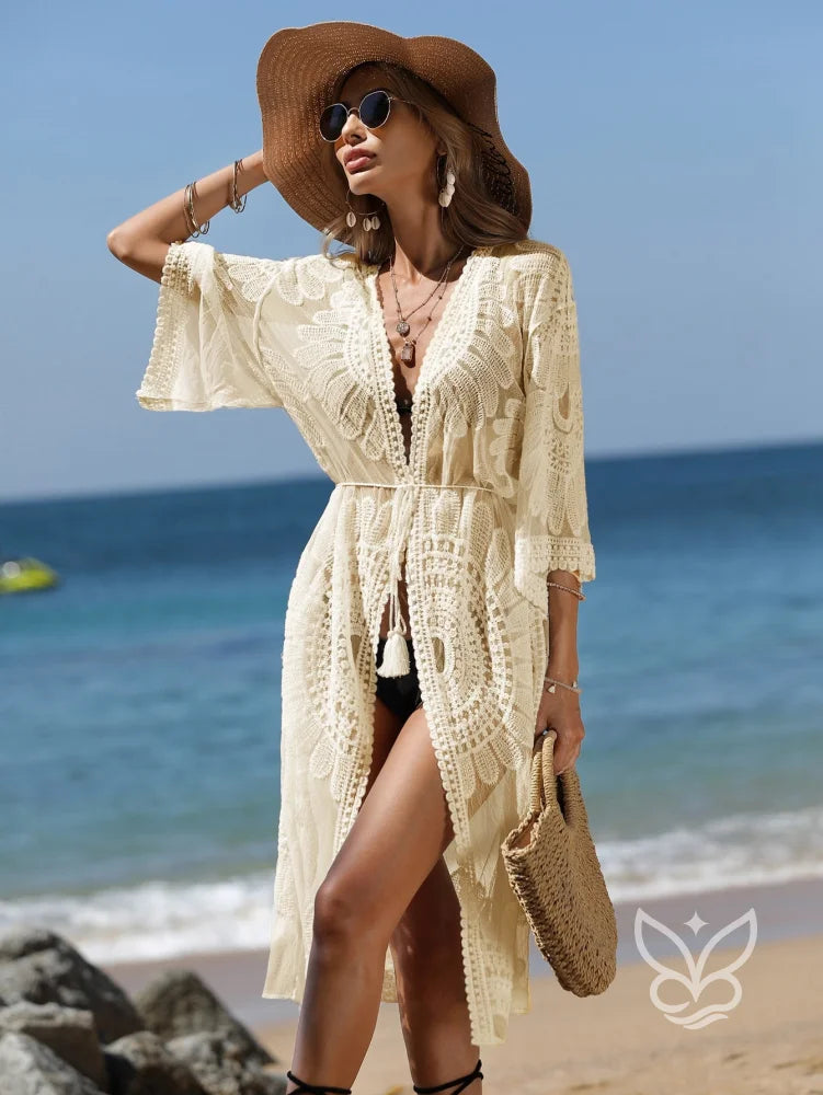 Saída de Praia Kimono Rendada com Transparência Elegante Saída de Praia Kimono Rendada com Transparência Elegante