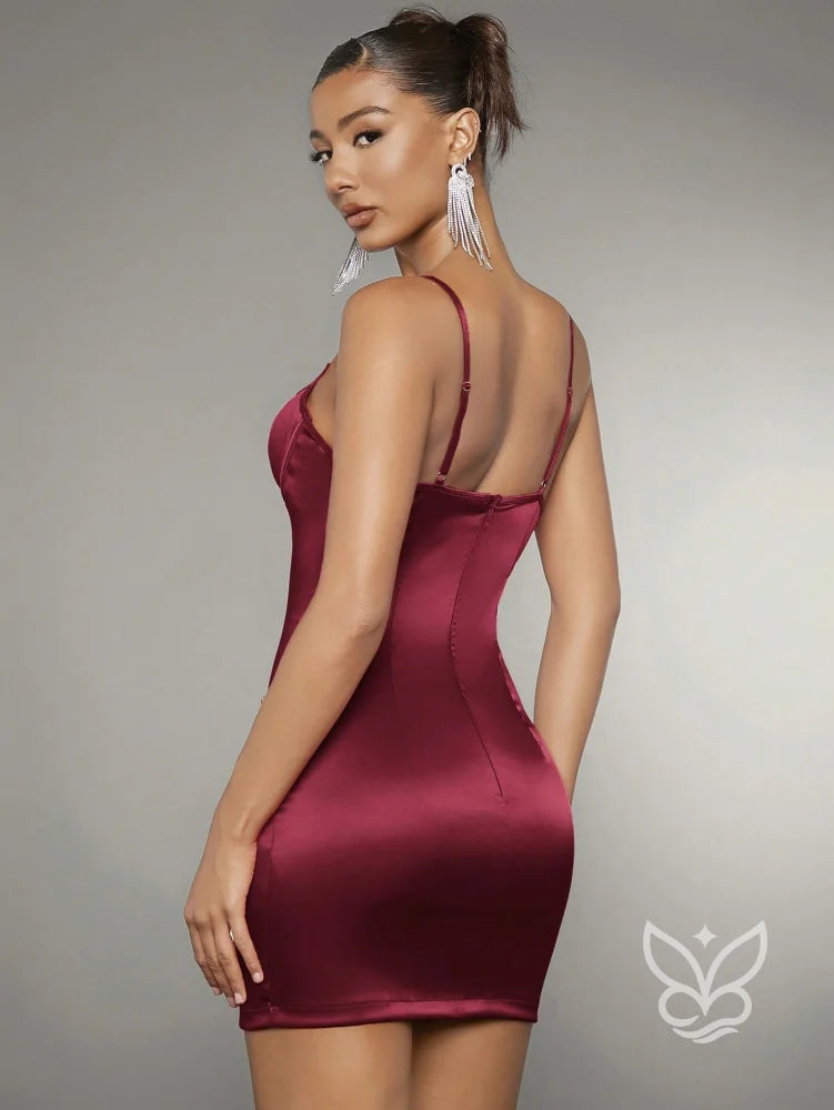 Vestido Bodycon Com Bustier Detalhes Em Renda E Alças Finas Vestido Bodycon Com Bustier Detalhes Em Renda E Alças Finas