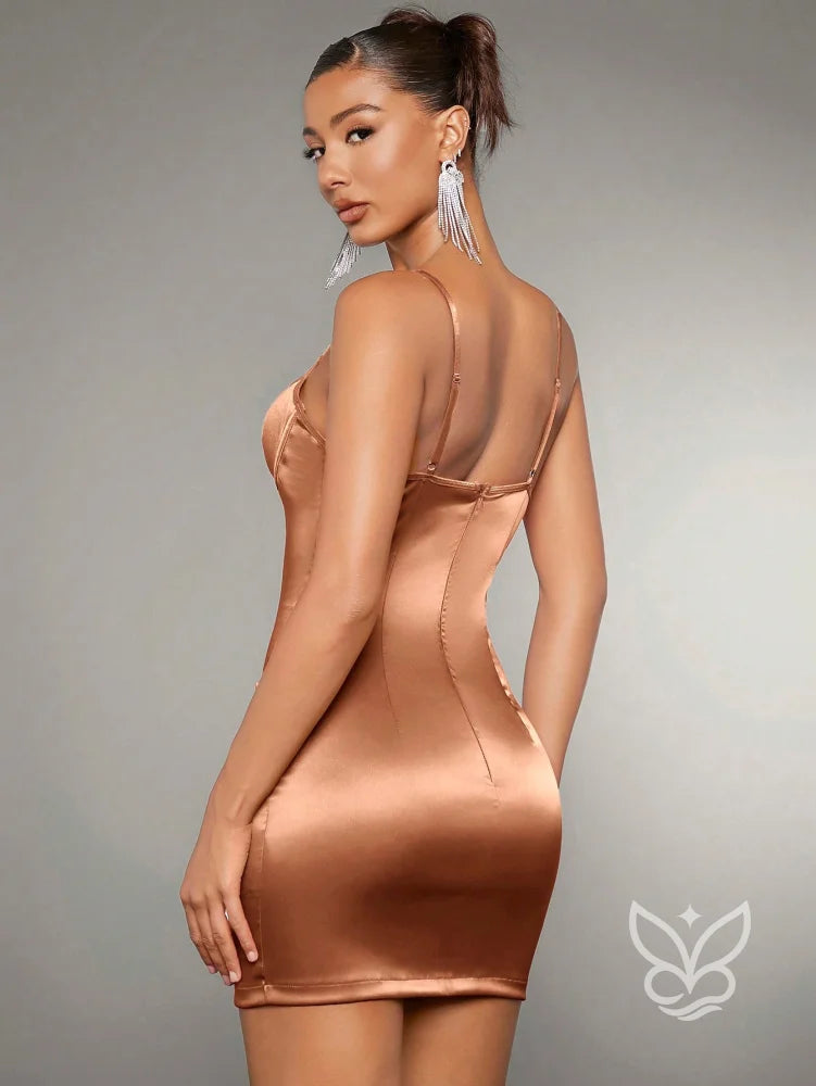 Vestido Bodycon Com Bustier Detalhes Em Renda E Alças Finas Vestido Bodycon Com Bustier Detalhes Em Renda E Alças Finas