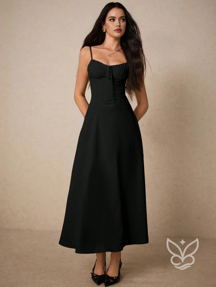 Vestido Casual com Franzido no Busto e Alças Finas Vestido Casual com Franzido no Busto e Alças Finas