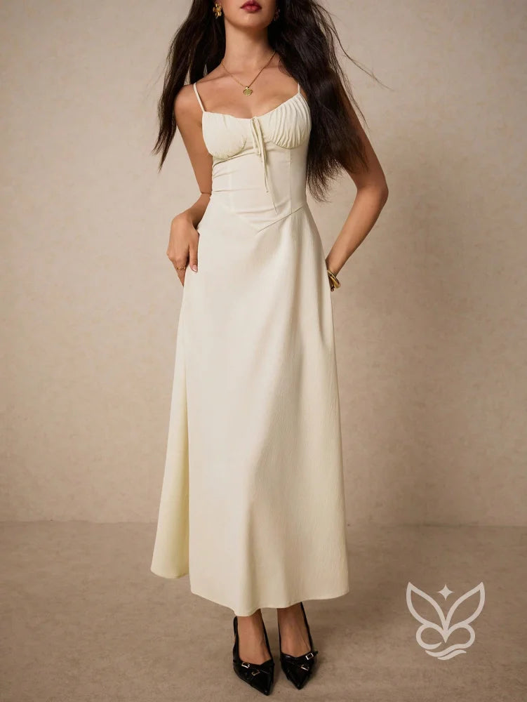 Vestido Casual com Franzido no Busto e Alças Finas Vestido Casual com Franzido no Busto e Alças Finas