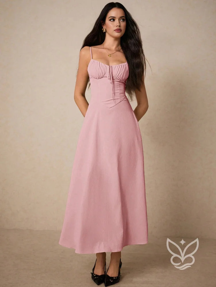 Vestido Casual com Franzido no Busto e Alças Finas Vestido Casual com Franzido no Busto e Alças Finas