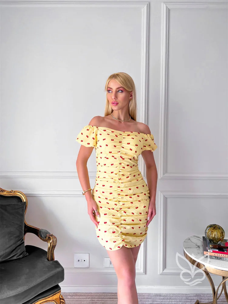 Vestido Ciganinha Curto Com Estampa De Corações Vestido Ciganinha Curto Com Estampa De Corações