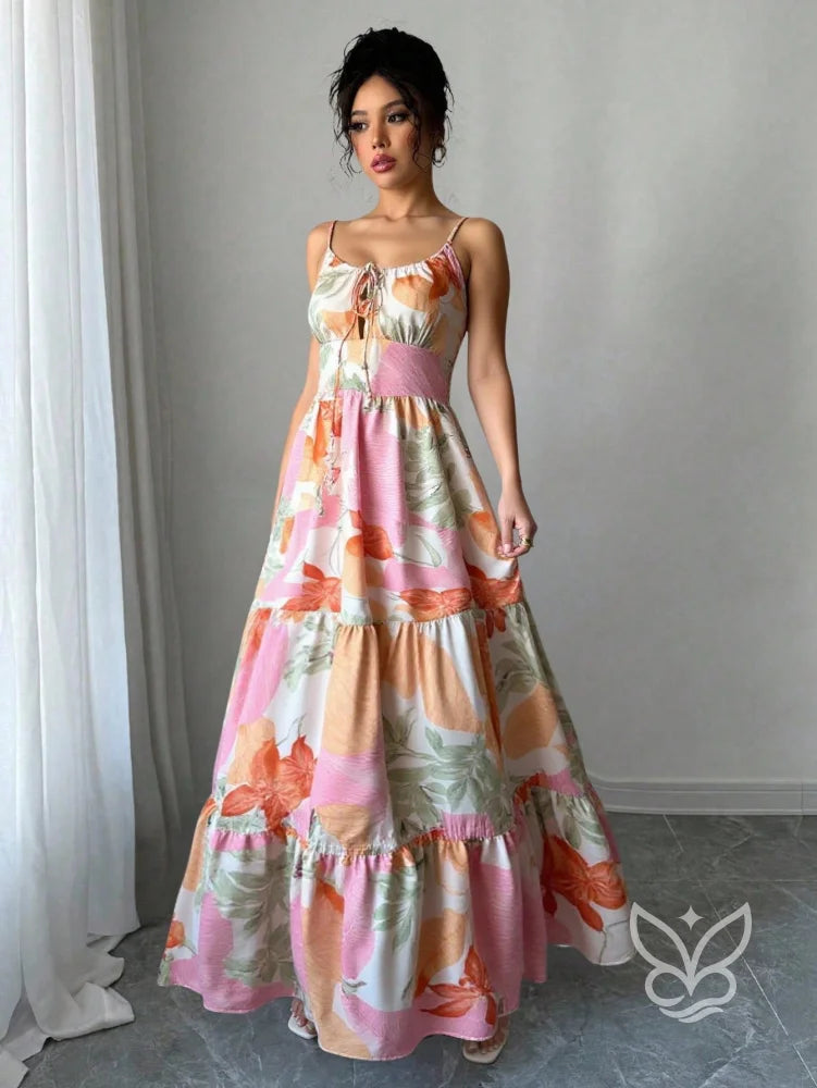 Vestido Com Alças Finas Cintura Marcada E Estampa Folhagem Vestido Com Alças Finas Cintura Marcada E Estampa Folhagem