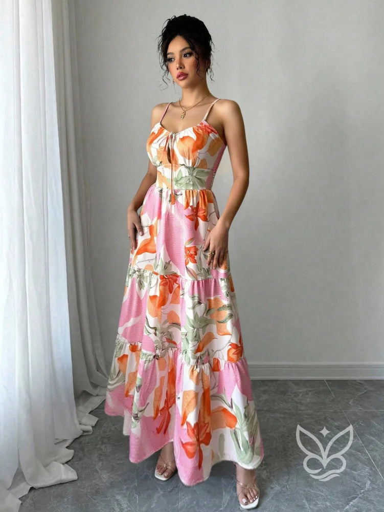 Vestido Com Alças Finas Cintura Marcada E Estampa Folhagem Vestido Com Alças Finas Cintura Marcada E Estampa Folhagem