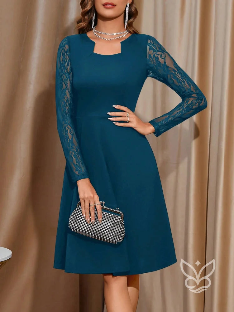 Vestido Com Manga Longa De Tule E Cinto Elegante Ajustado Vestido Com Manga Longa De Tule E Cinto Elegante Ajustado