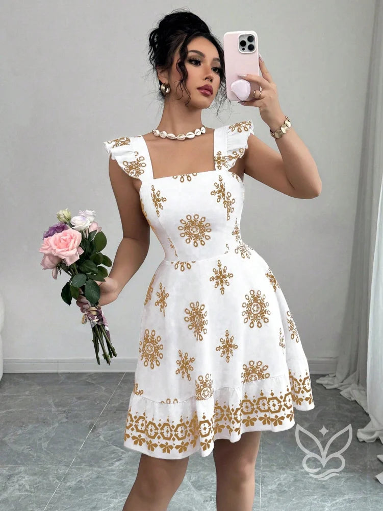 Vestido Curto Com Amarração Nas Costas E Mangas Fluídas Vestido Curto Com Amarração Nas Costas E Mangas Fluídas