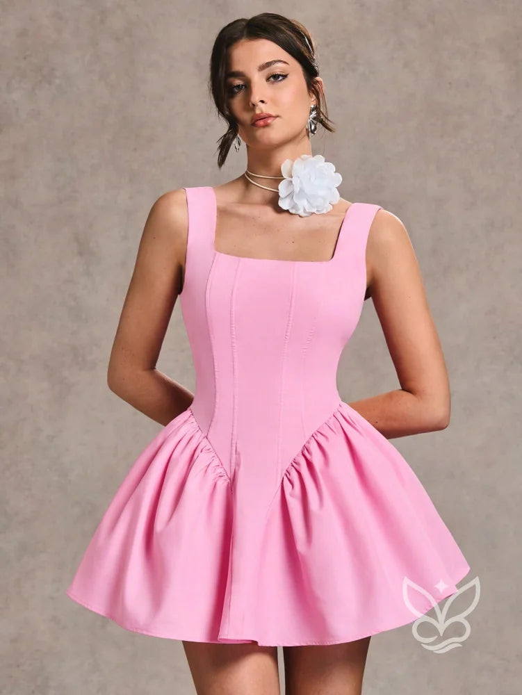 Vestido Curto Com Costas Abertas Laço Decorativo E Manga Bufante Vestido Curto Com Costas Abertas Laço Decorativo E