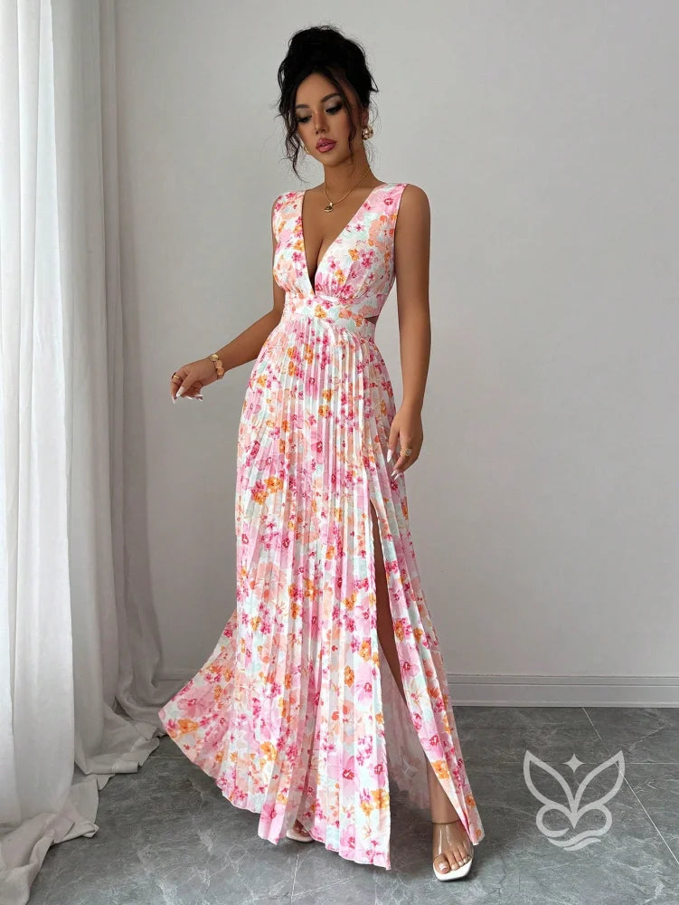 Vestido Curto Sem Manga Com Decote Profundo E Fenda Aberta Vestido Curto Sem Manga Com Decote Profundo E Fenda Aberta