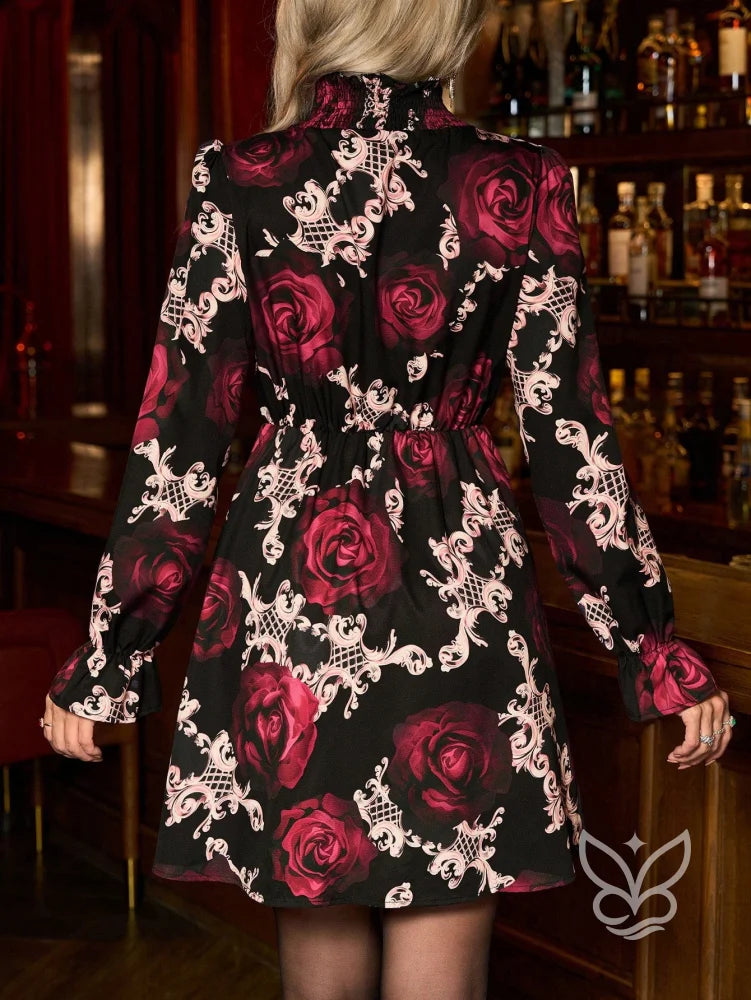 Vestido Floral Com Manga Longa E Cintura Marcada Sofisticada Vestido Floral Com Manga Longa E Cintura Marcada