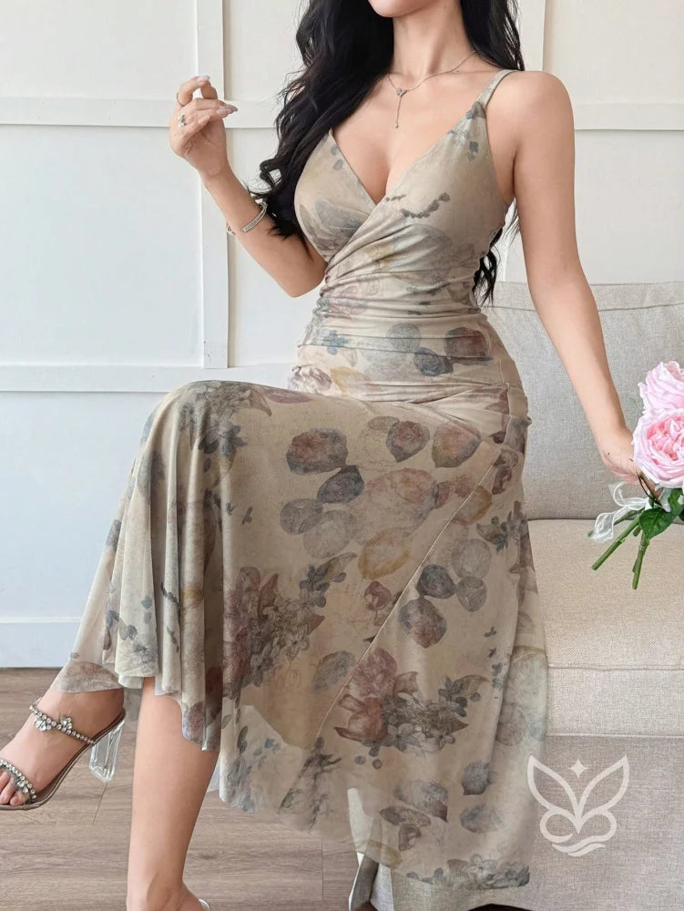 Vestido Longo Floral Com Tule E Alças Finas Vestido Longo Floral Com Tule E Alças Finas