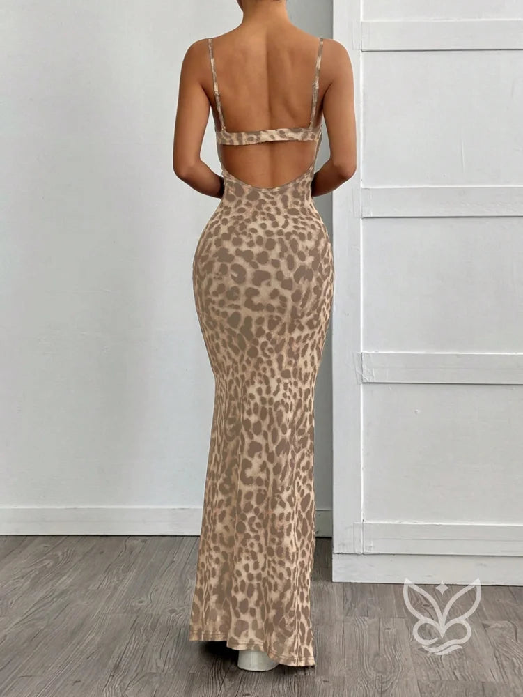 Vestido Longo Justo Com Alça Fina E Estampa Animal Print Vestido Longo Justo Com Alça Fina E Estampa Animal Print