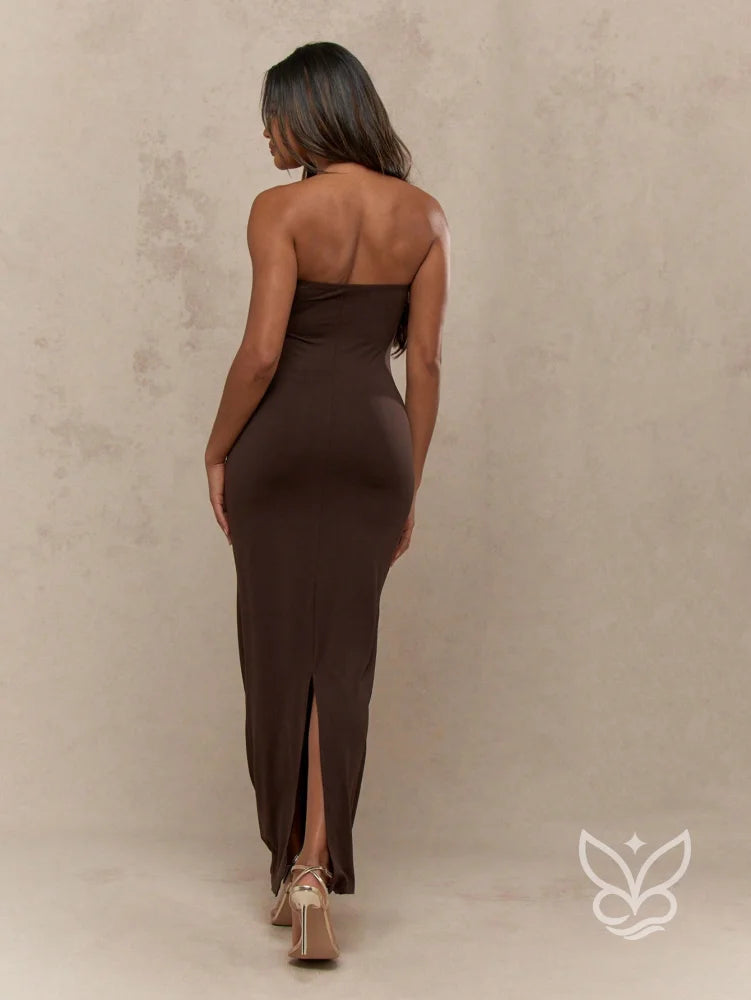 Vestido Longo Tubinho Com Fenda Nas Costas E Caimento Ajustado Vestido Longo Tubinho Com Fenda Nas Costas E Caimento