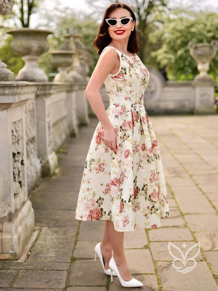 Vestido Midi Floral com Modelagem Godê Sofisticada Vestido Midi Floral com Modelagem Godê Sofisticada