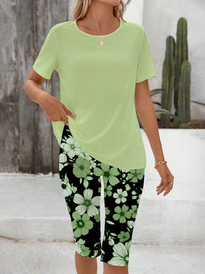 Conjunto Casual Com Blusa Básica E Legging Estampada Floral